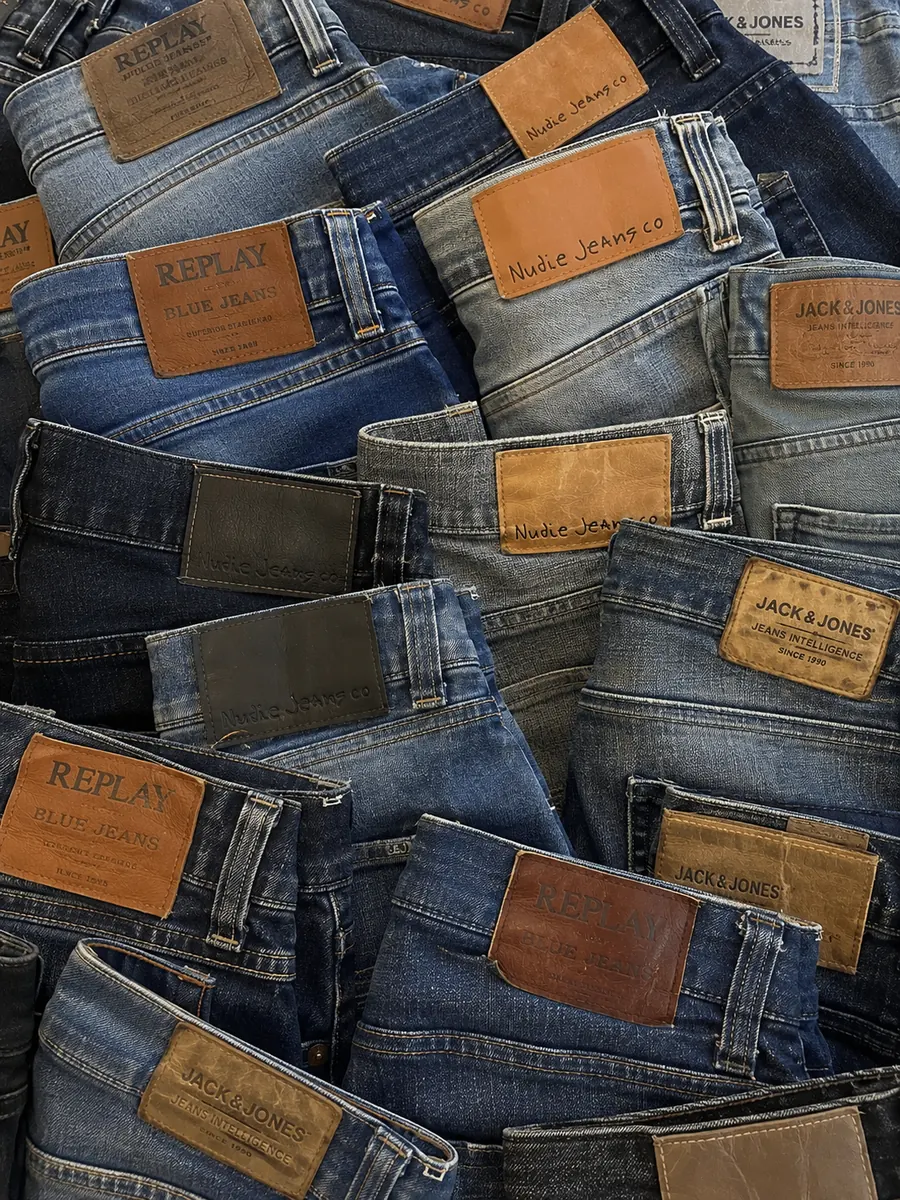 Jeans second hand för herr hos Luxento